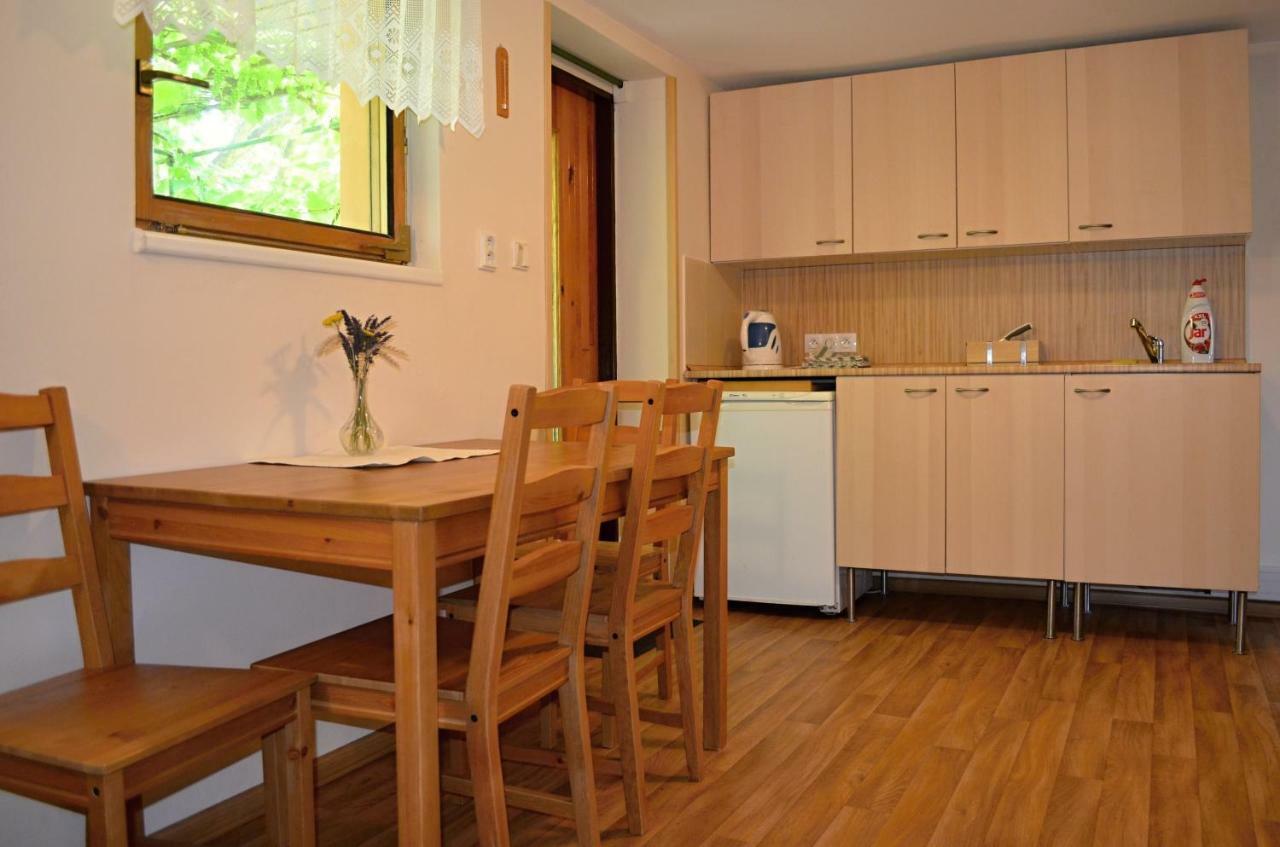 Apartment Vinarstvi Koliba