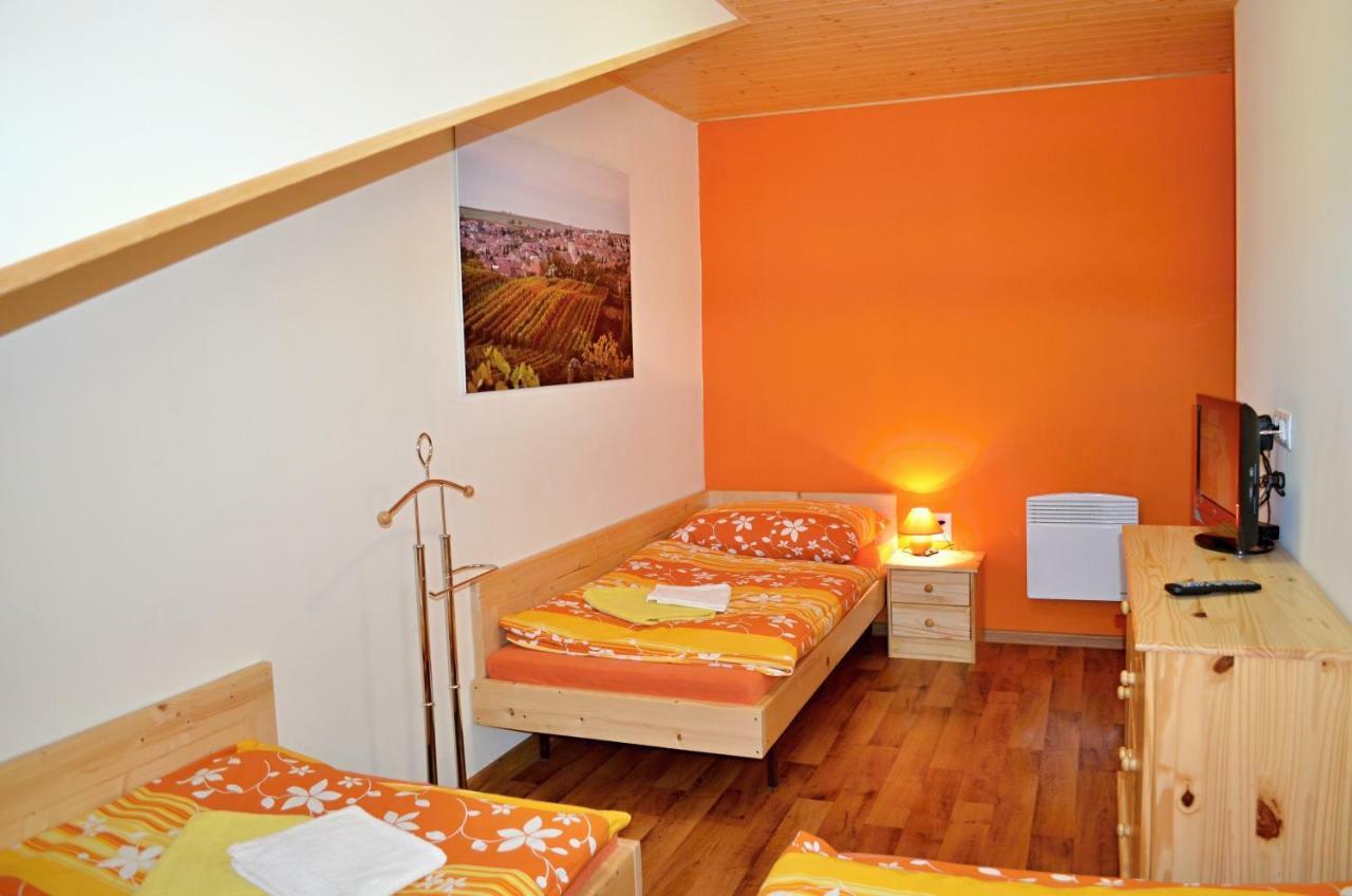 Vinarstvi Koliba Apartment *
